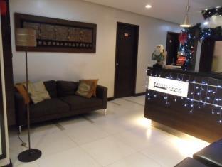 Olongapo Travel Lodge Extérieur photo