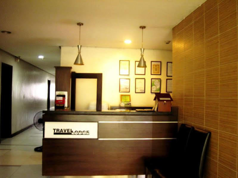 Olongapo Travel Lodge Extérieur photo